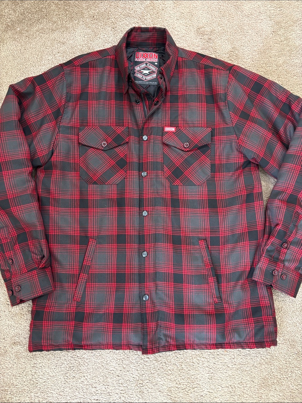DIXXON Men’s The Forge Flannel Black & Red Plaid Quilted Jacket Size L